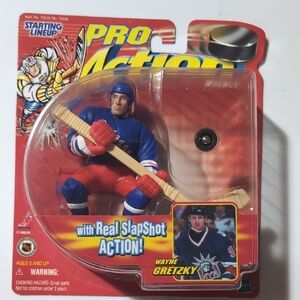 NHL Pro Action Wayne Gretzky Starting Lineup Figure